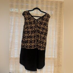 Aryn K Black and Cream Patterned Mini Dress 100% Silk Sz. L  Fits Like M